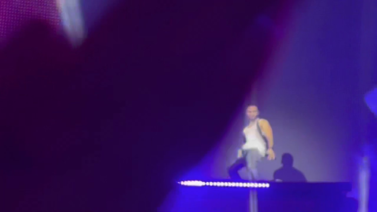 JLS Beat Again Tour - So many girls