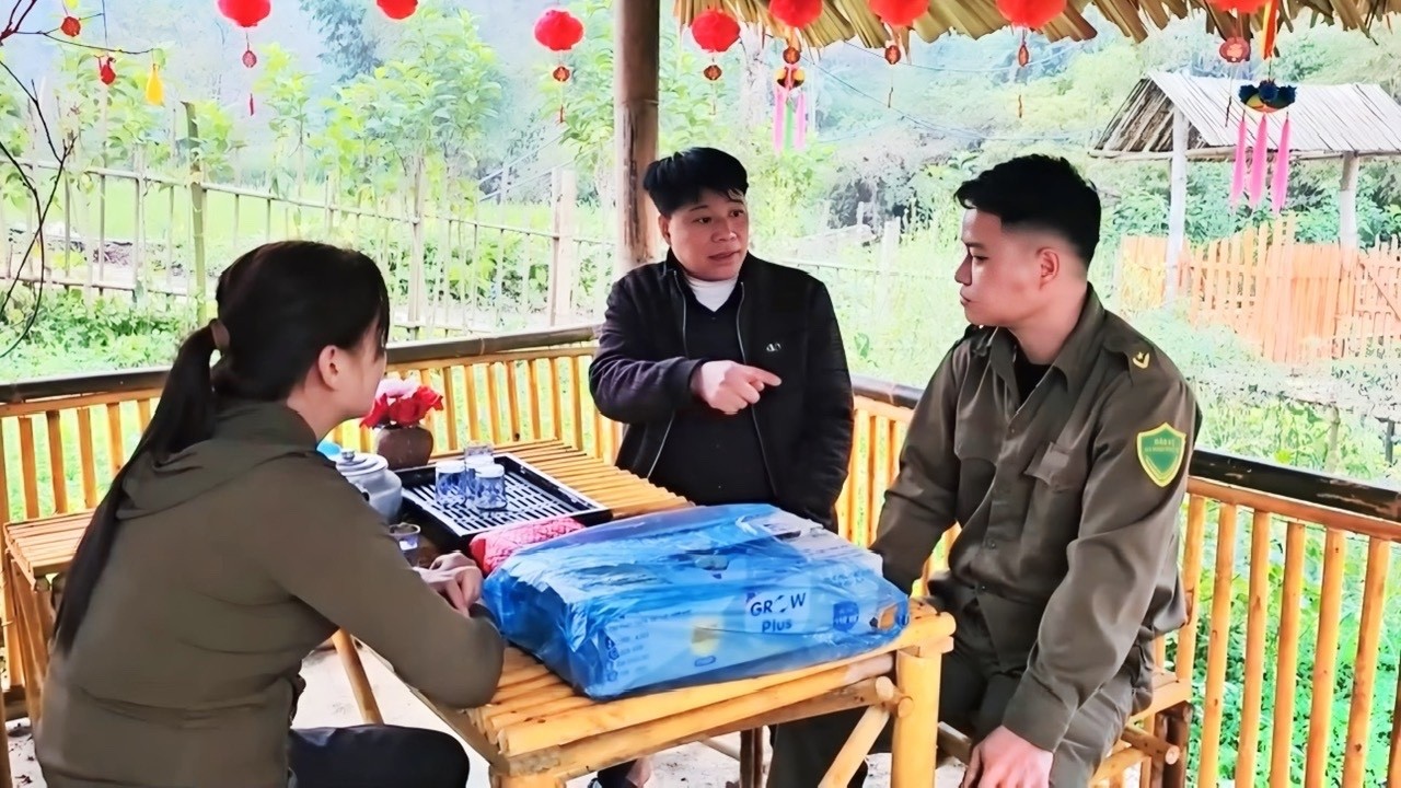 Father Vong was surprised to learn that she and Luyen lived together