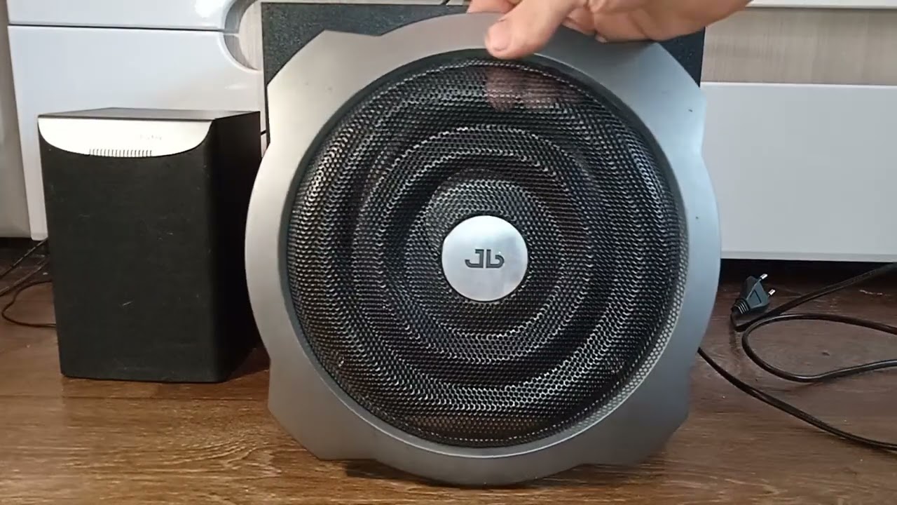 Не каждый бюджетный сабик обладает 6.5 дюймовым блином !!!! Обзор  колонок 2.1 jetbalance JB 454 !!!