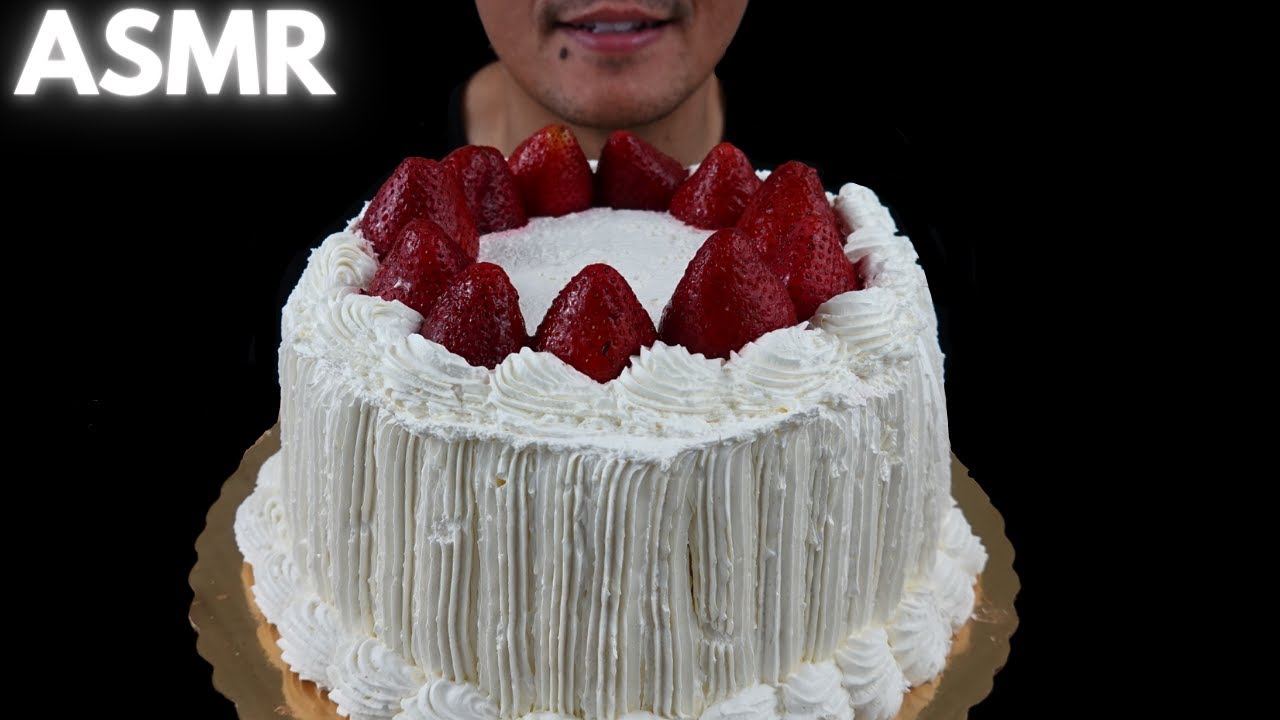 ASMR | Strawberry Shortcake | The Hangry Mole