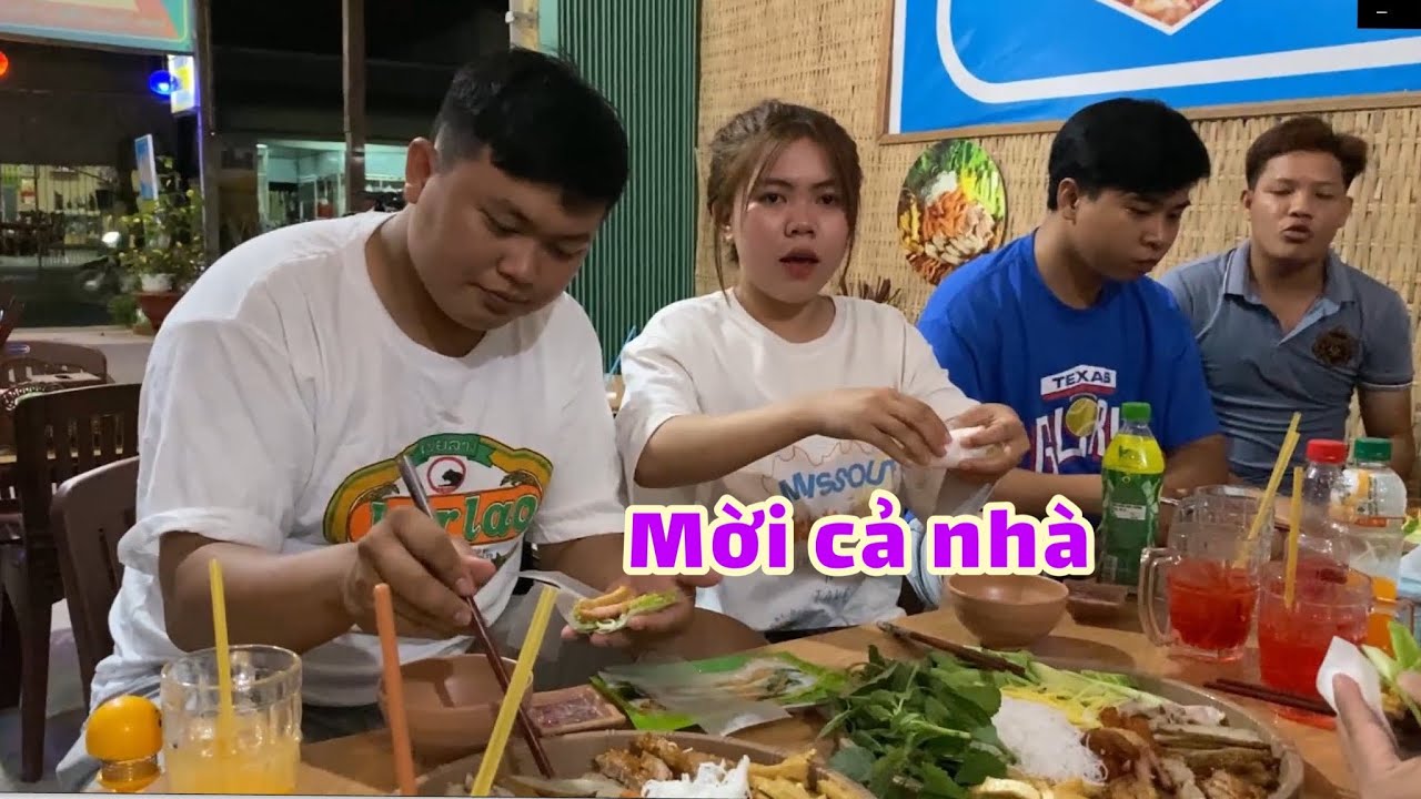 Chơi Trò Chơi Mệt Rồi Thì Dẫn Đi Ăn Bún Đậu Mắm Tôm Thôi Ahii