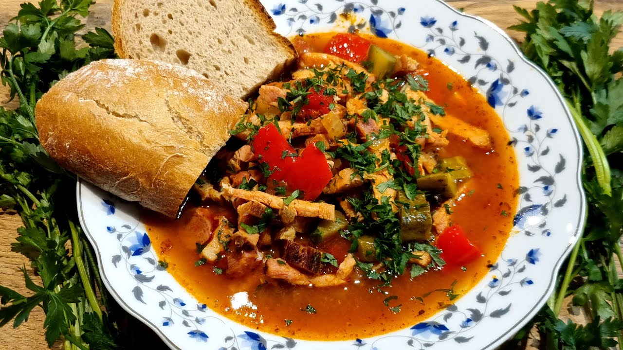 У вас есть остатки в холодильнике после Рождества? Простой, дешевый и вкусный ужин из одной кастрюли