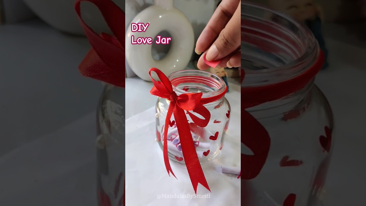 DIY Valentine's Day Gift Idea #love #jar #bottleart #bottle #valentinesday #valentines #giftideas
