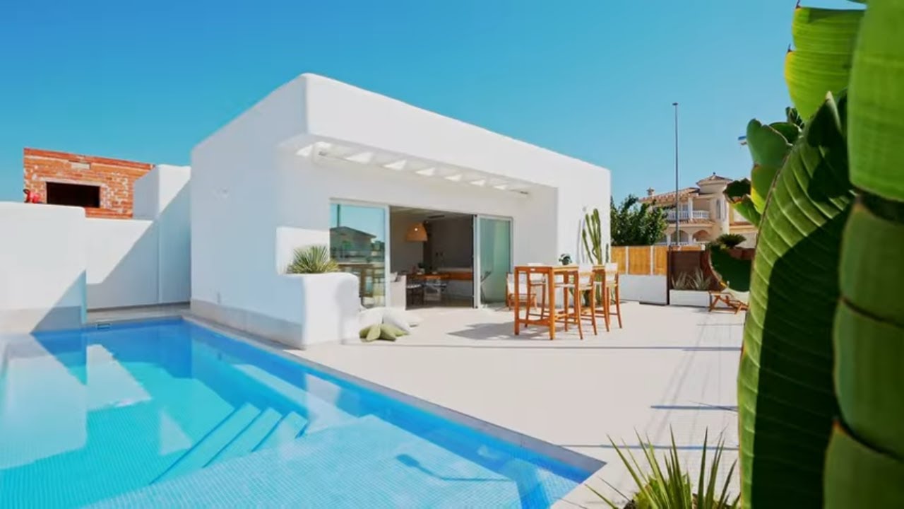 Stunning Villa in La Serena Golf, Los Alcazares
