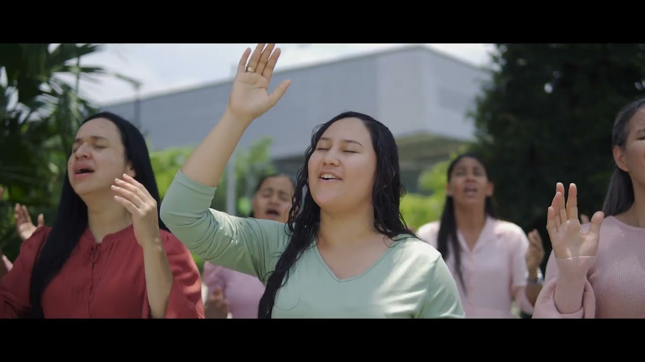 A una voz - Video Oficial