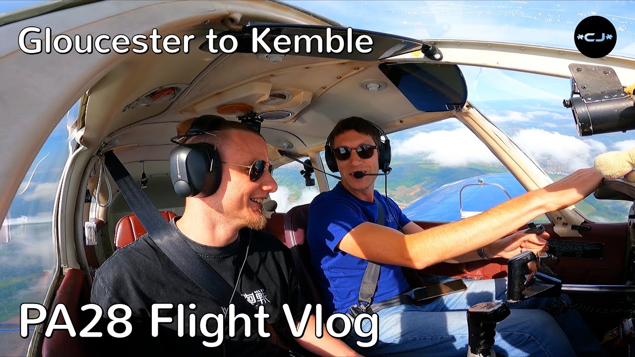 PA28 - Gloucestershire To Kemble | Crosswind Landing | ATC Audio