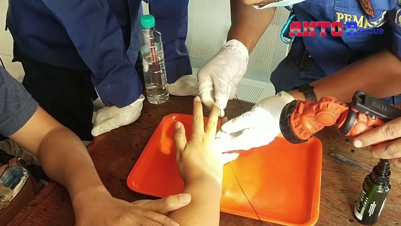 Evakuasi Cincin | Kantor Sudin Pemadam Jakpus