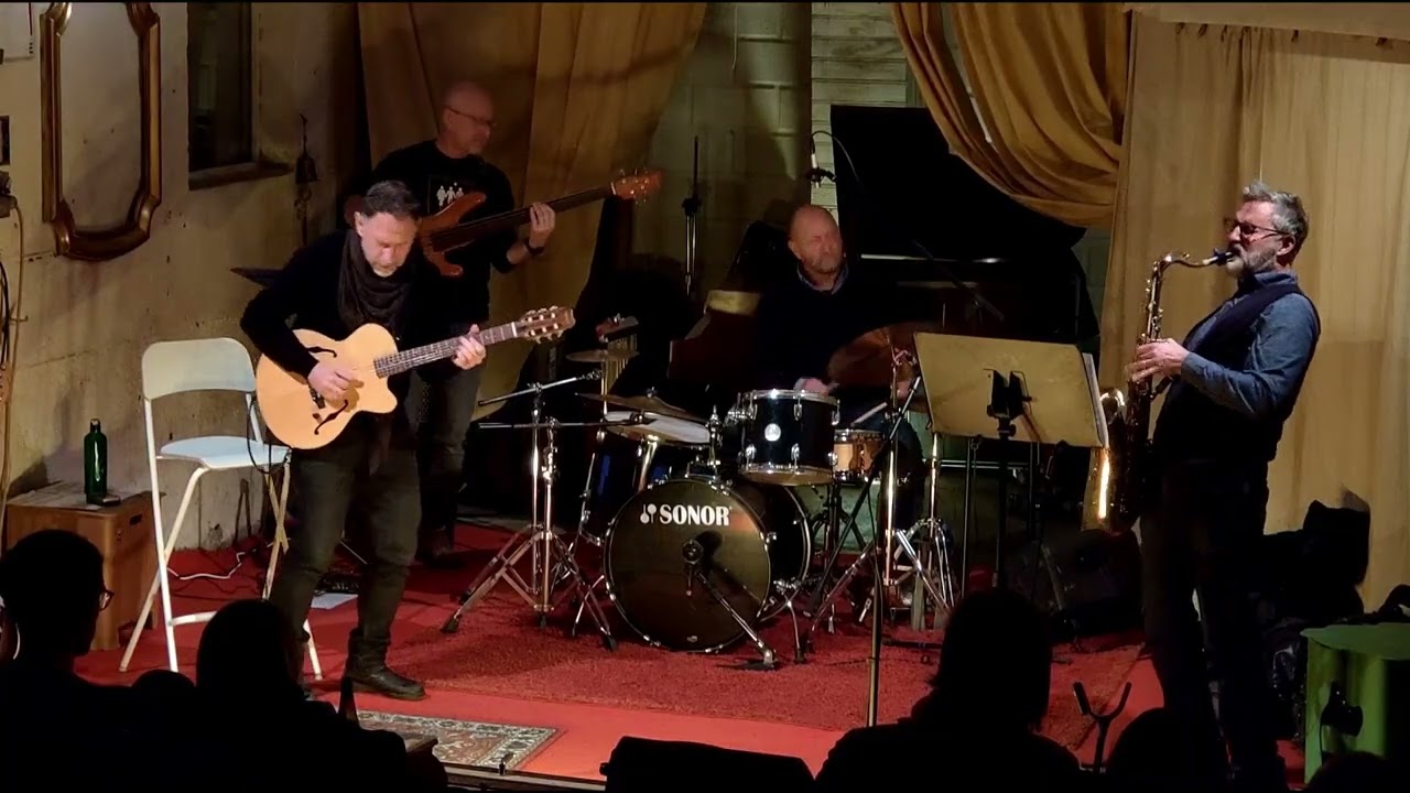 MariMossi Quartet   MezzRow