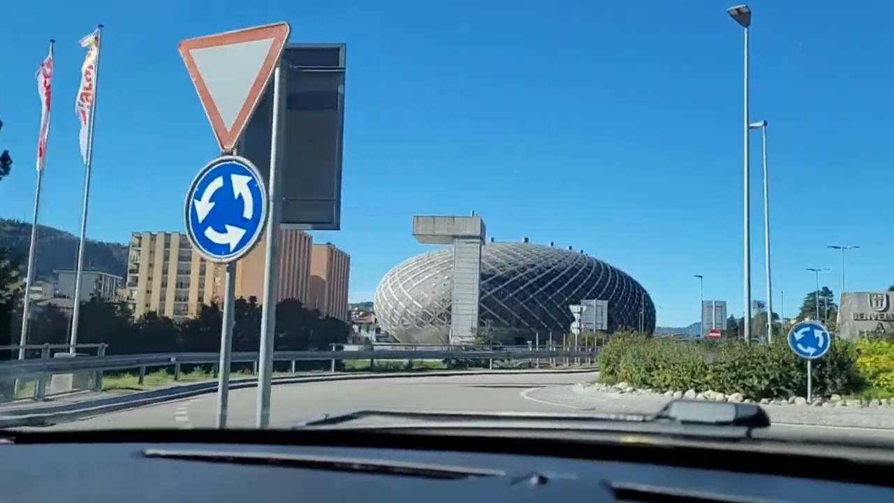 Cruzando a fronteira da It&aacute;lia com a Su&iacute;&ccedil;a: Chiasso e Lugano 🇮🇹🇨🇭