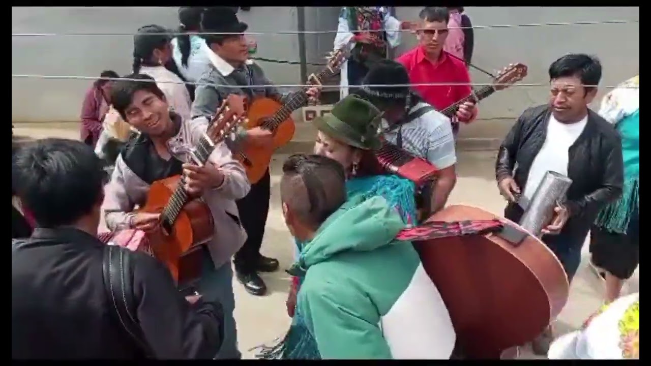 Fiestas de San Juan 🎶 Costumbres y tradiciones  con música alegre