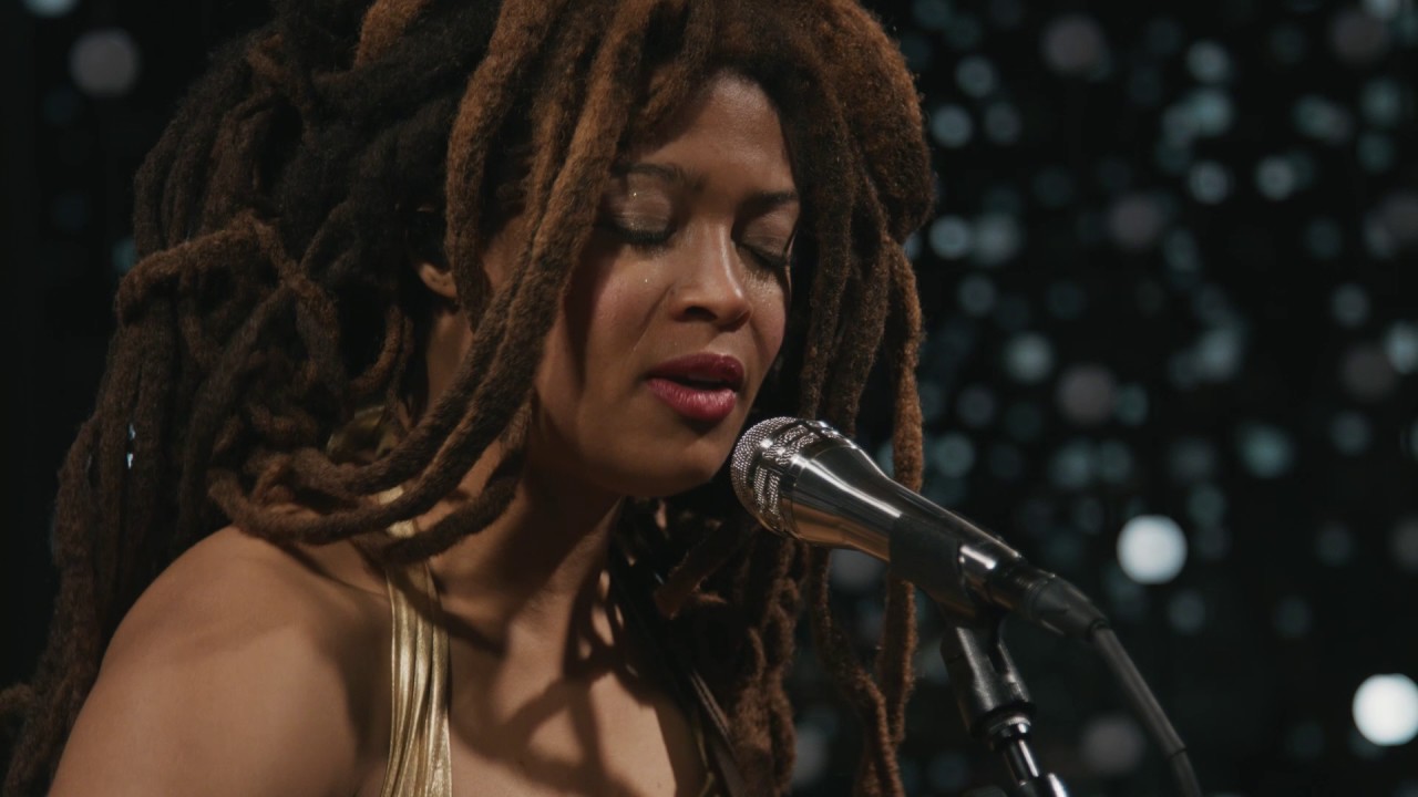 Valerie June - Astral Plane (Live on KEXP)