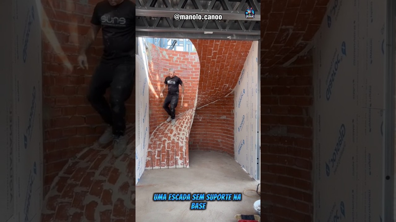 Escada Que Desafia a Gravidade