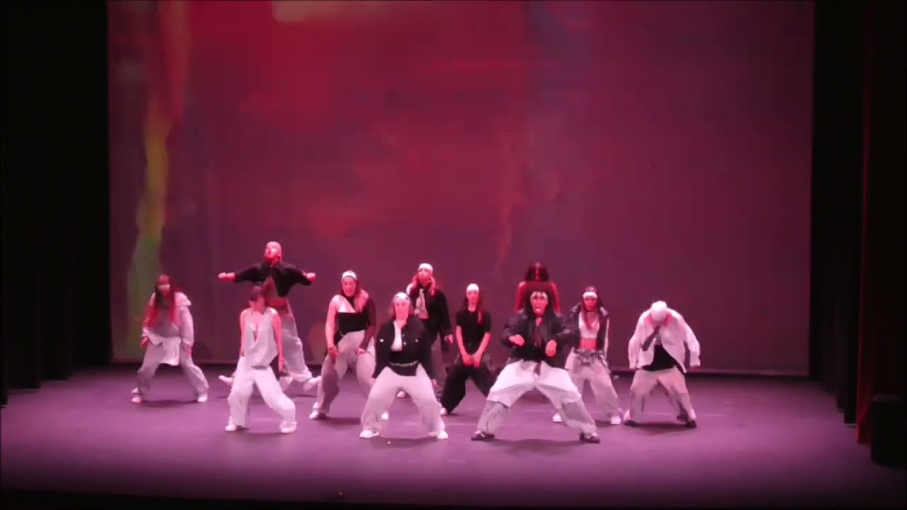 ZONA 3C MEGACREW verano 25