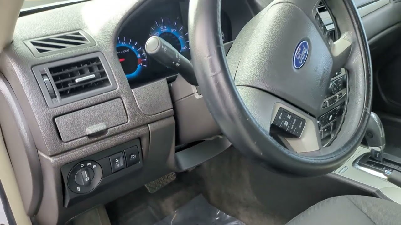 2010 Ford Fusion SE  UT