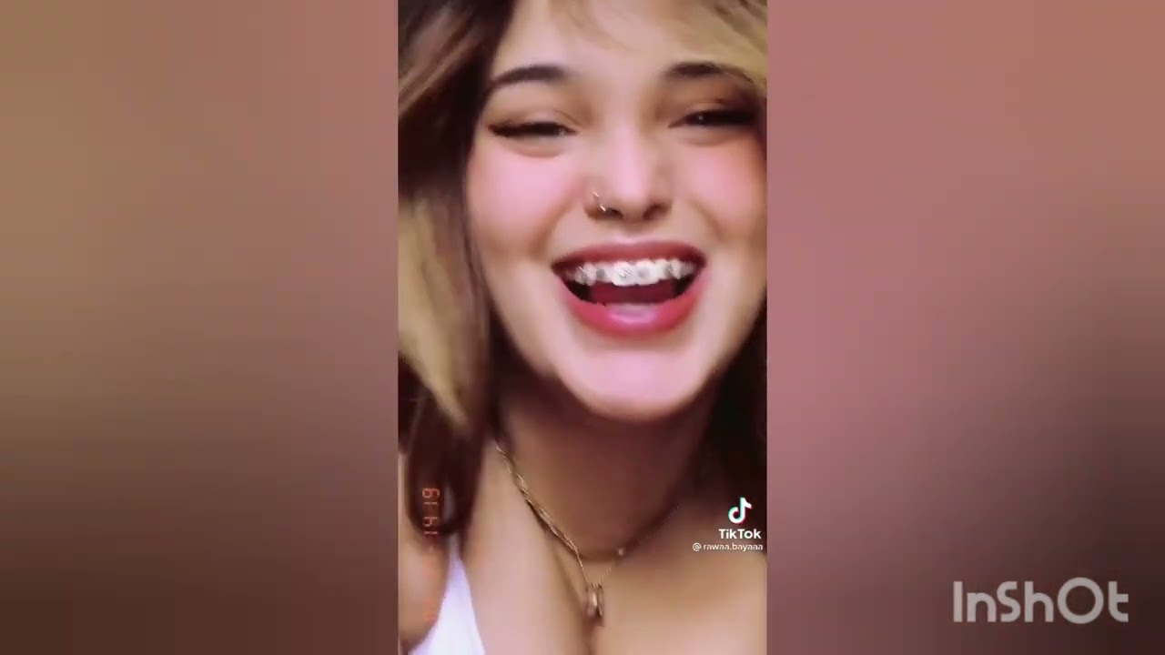 الجميلة لمريولة روعة مع امها و حبيبها🥰🥰❤