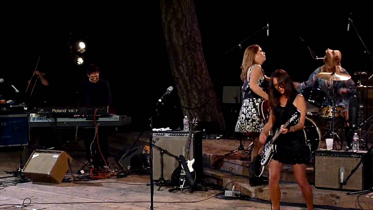 Helping Cindi Hilfman 14 - Bangles 'Open My Eyes'