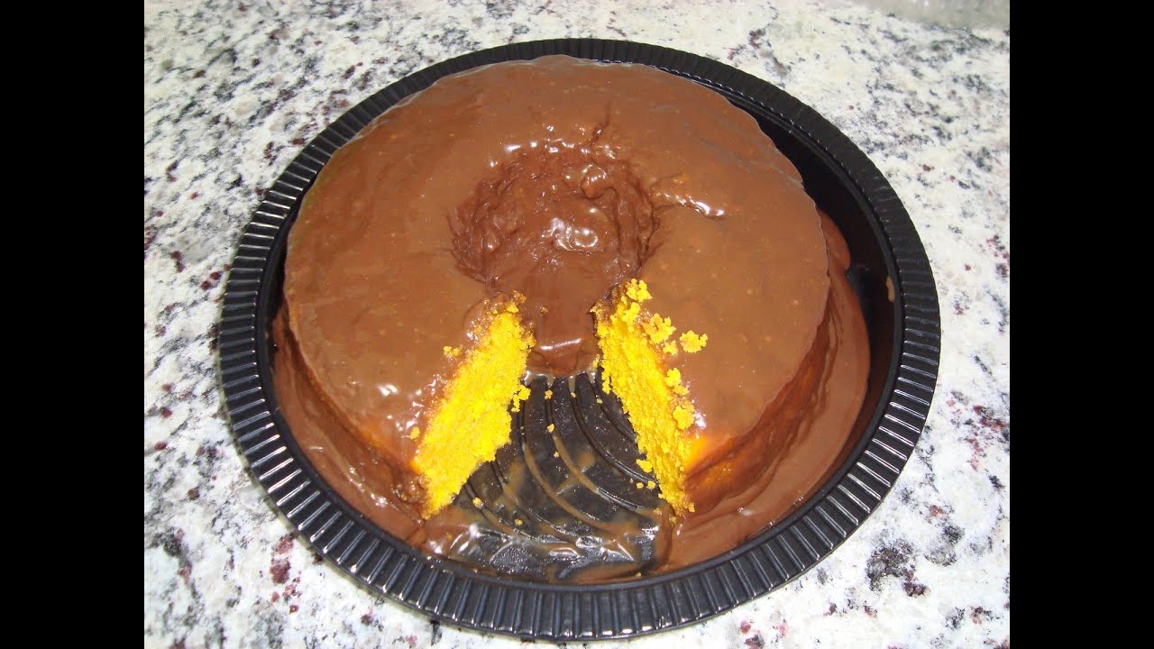 Bolo de Cenoura  (Microondas)