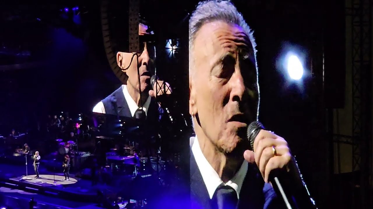 BRUCE SPRINGSTEEN & THE E STREET BAND - The River (Live in Madrid 2024) 4K