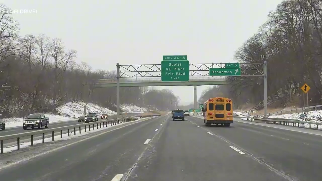 Light Snow Scenic Drive on I-890 West | Schenectady NY