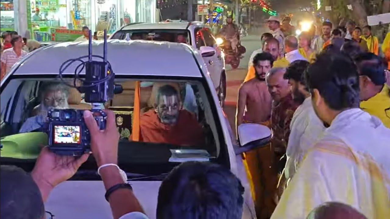 పి అండ్ టి కాలనీలో శ్రీ భూ, నీల సమేత వెంకటేశ్వర స్వామి వారి నూతన ఆలయ ప్రతిష్ట 01