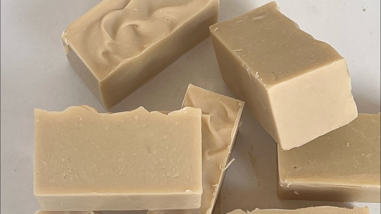 savon hydratant au beurre de karité et aloe vera - صابون مرطب بزبدة الشيا والصبار