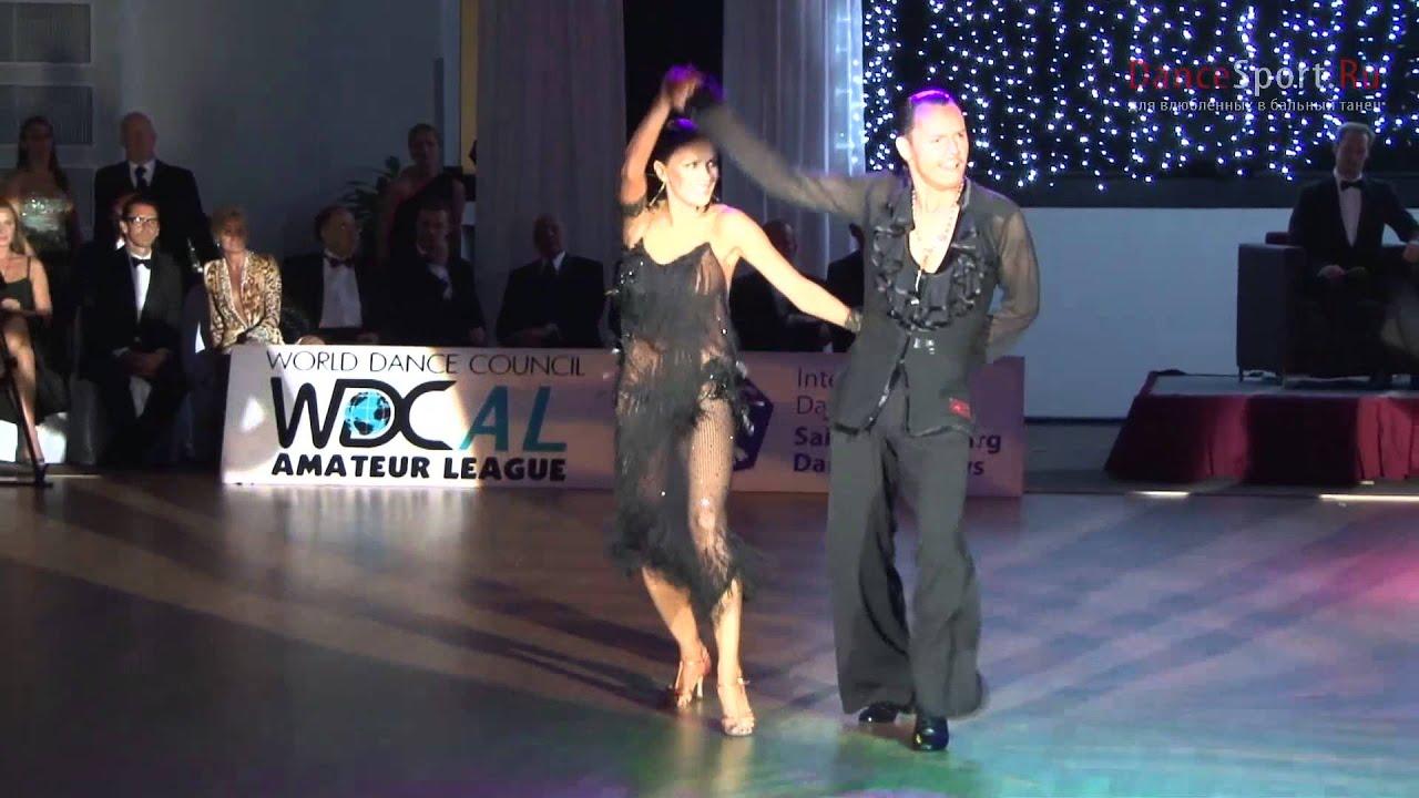 Антон Карпов - Елена Хворова, Showcase 1 (cha-cha-cha)