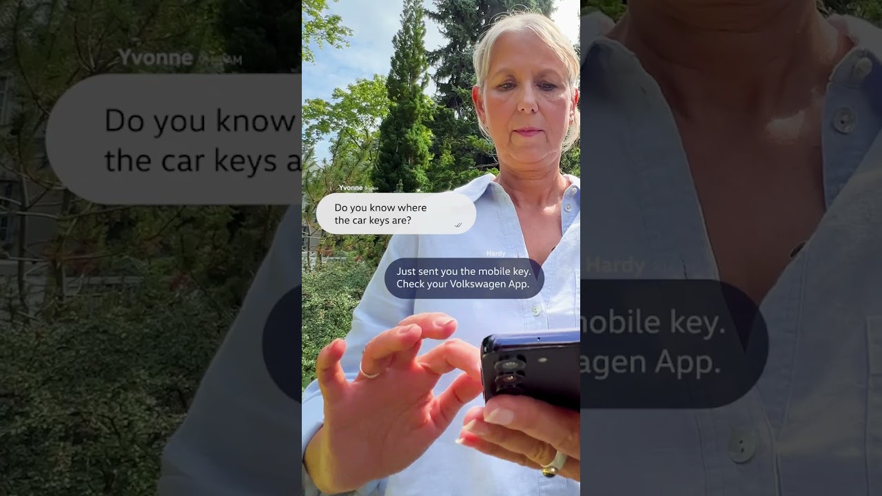 With the mobile key there&lsquo;s no need to look for your car keys anymore.