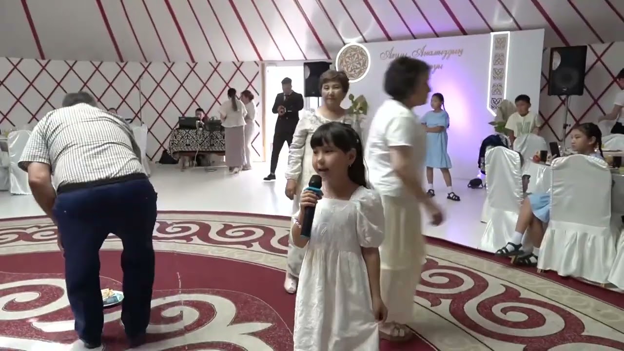Первое выступление Дочи🥰 Нағима Меңдібайқызы