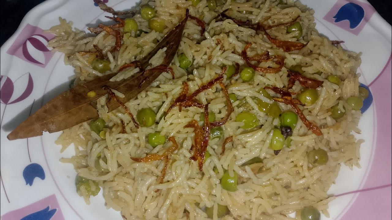 Yummy and tasty मटर पुलाव की recipe 😋🤤🤤 How to make the recipe 😋🤤 viral video 📸📸