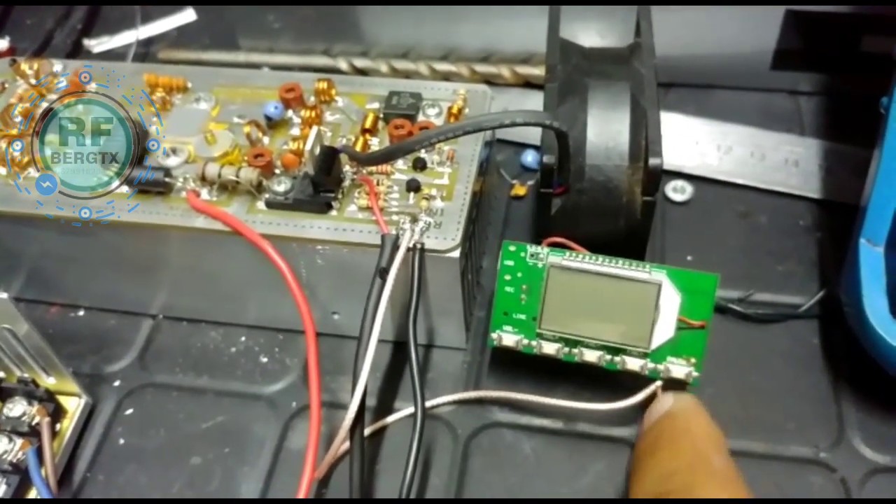 Placa RF FM in10mw 18v out75W 98.5 mhz PTB20111