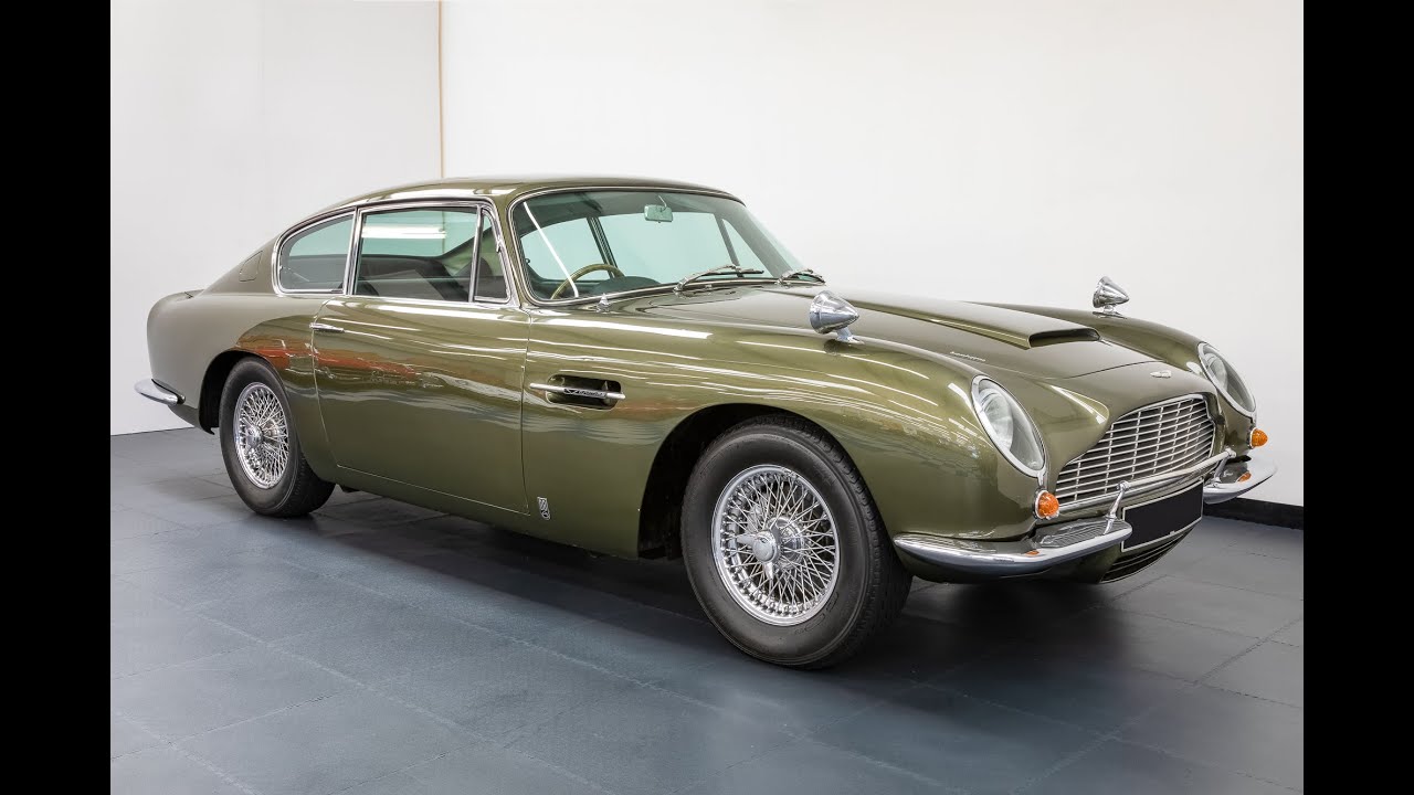 Aston Martin DB6