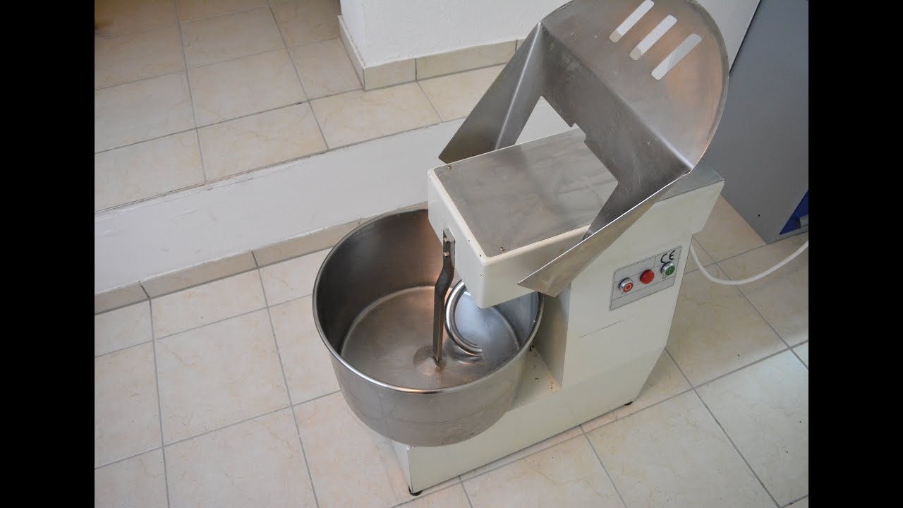 Teigknetmaschine mit 30L Kessel Test