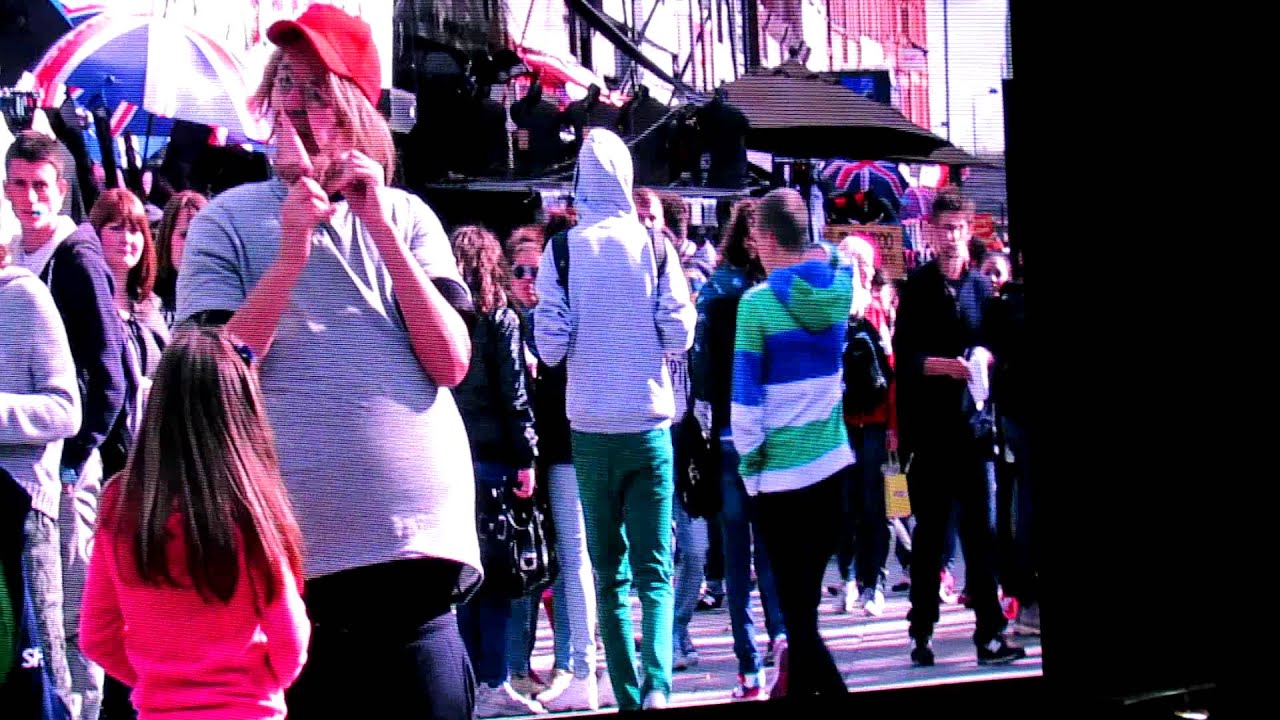 One Direction @ Verona Italy Summer Love + intro 19/05/2013