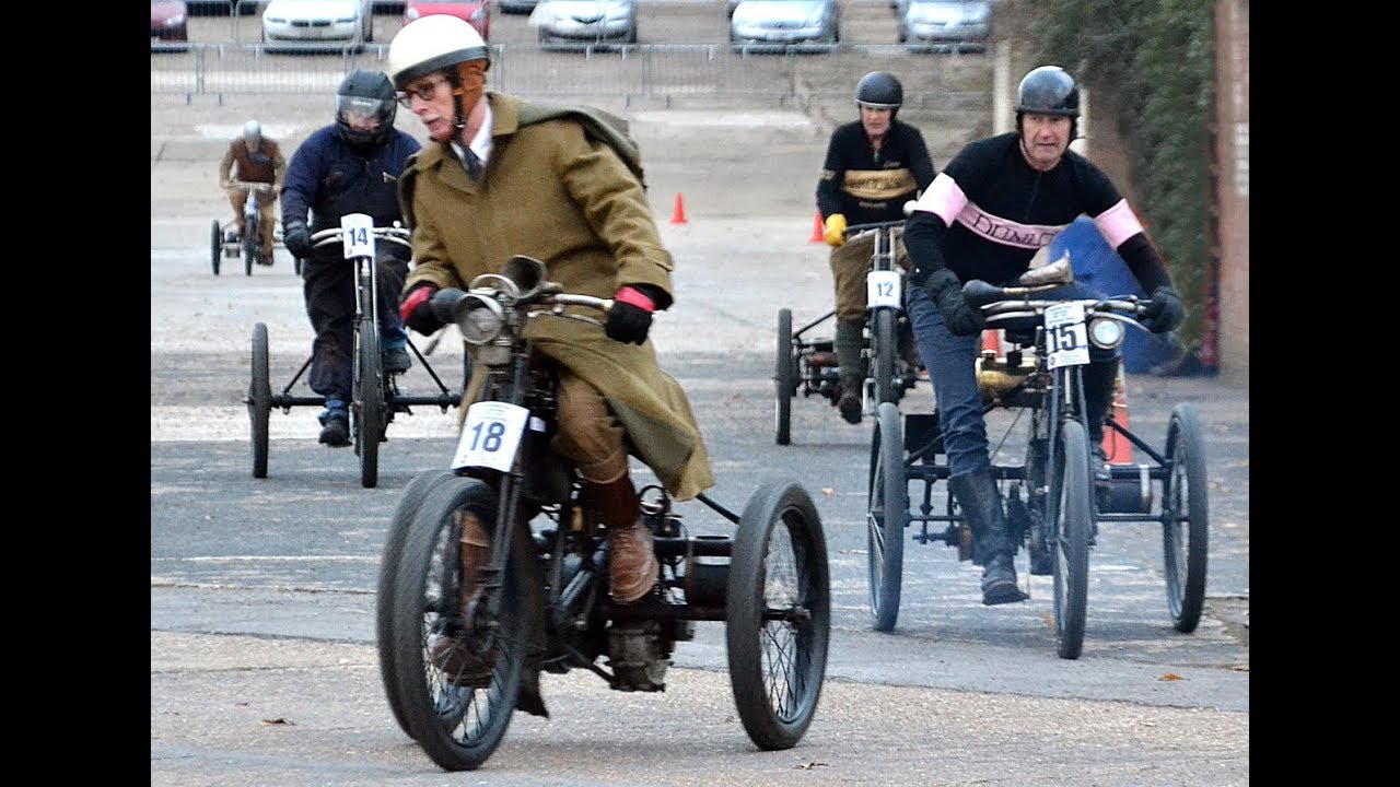 De Dion Motor Tricycles at Brooklands 29th November 2017