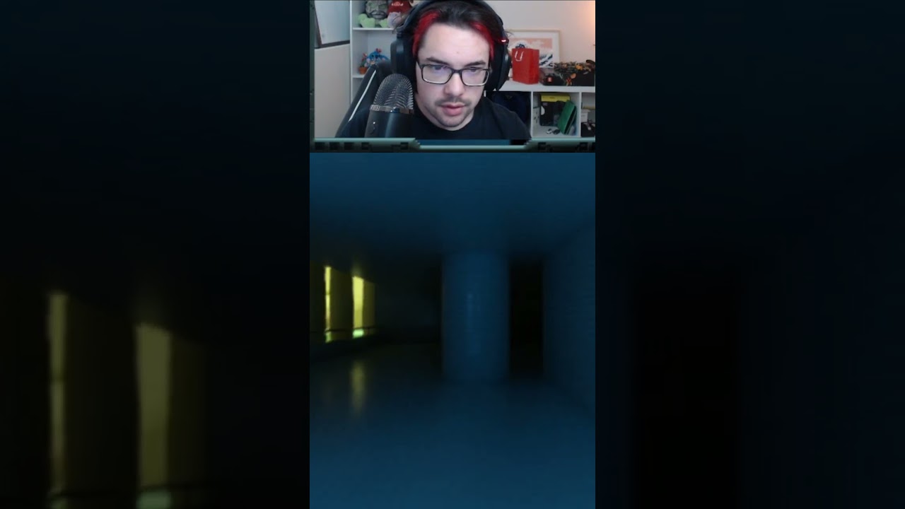 Игра Backrooms: жуткие коридоры и внезапные пугающие моменты! #короткометражки