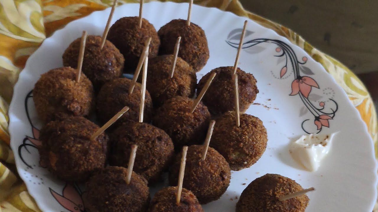 🥚 ఎగ్ లాలీపాప్#Egg lollypop #easy evening snacks#bread egg lollypop #explore #likeandsubscribe 
