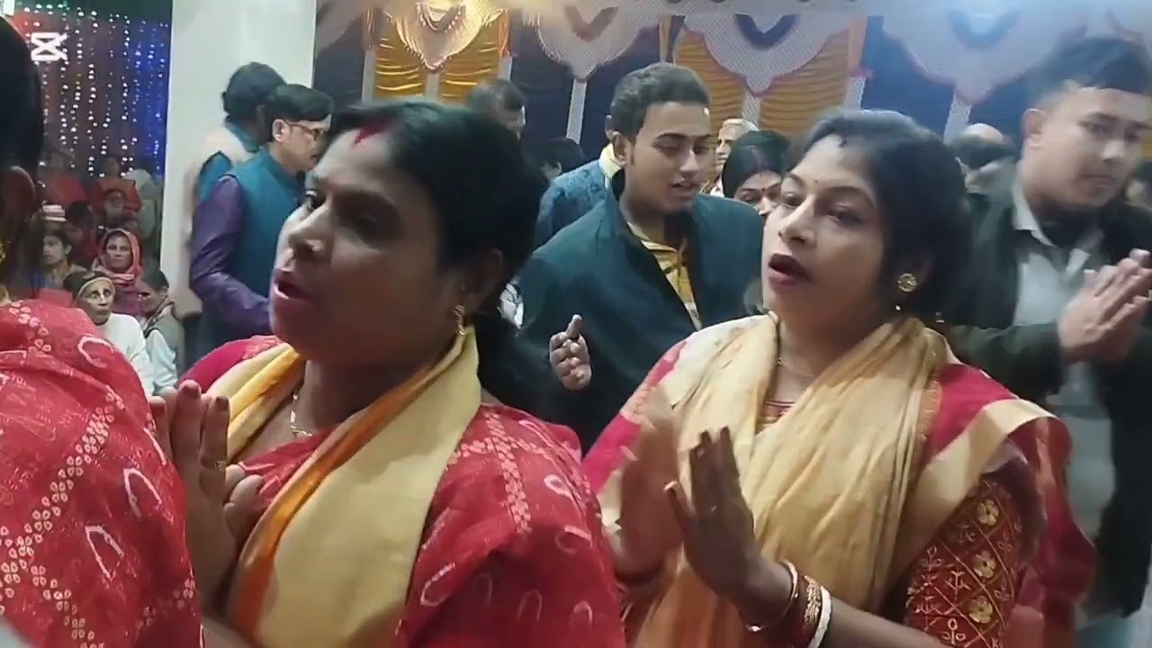 সাভার মন্দিরের পরিক্রমা 
