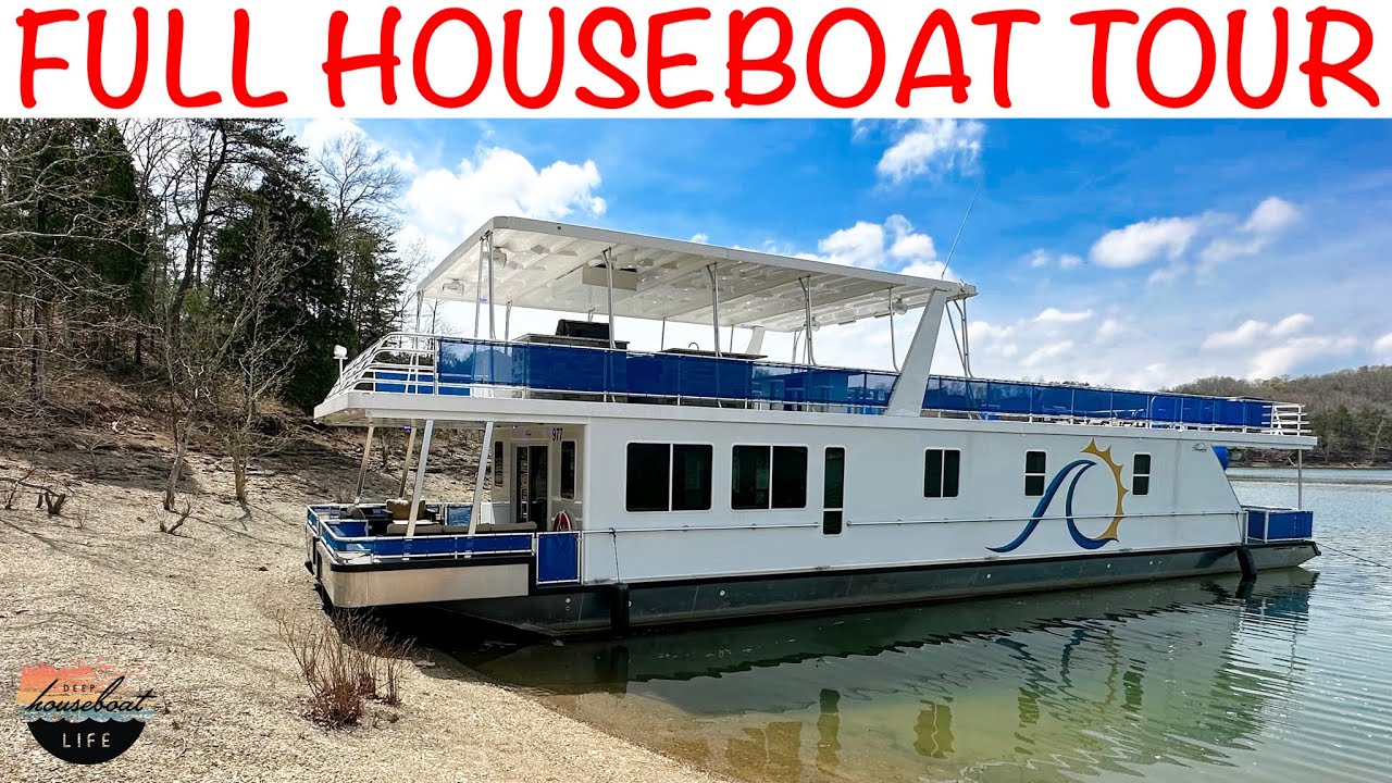 Take A Peek Inside Our LUXURIOUS Houseboat Rental On Lake Cumberland