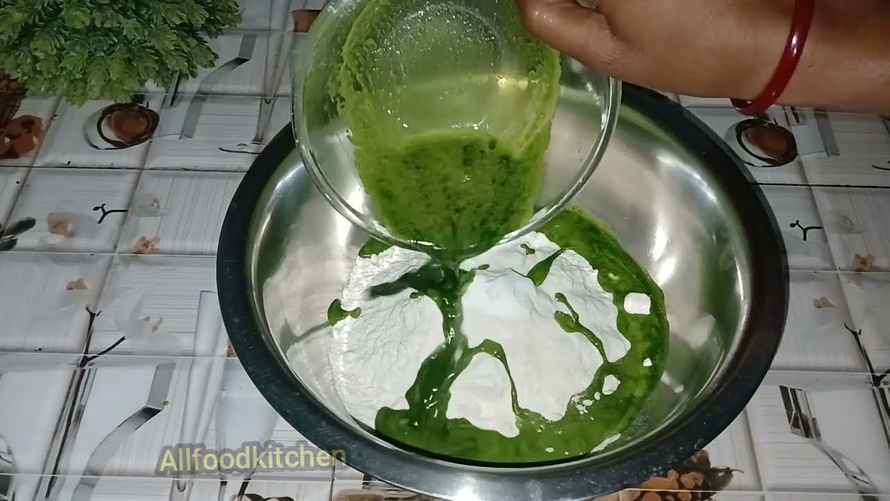 कचोरी तो बहुत तरह के खाए होगे एक बार इस हेल्दी पाराठे को खा कर देखई इसका स्वाद कभी नही भुलेगे