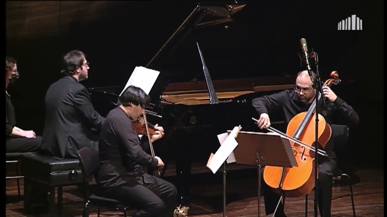 Schnittke: Piano Trio - Trio Pantoum