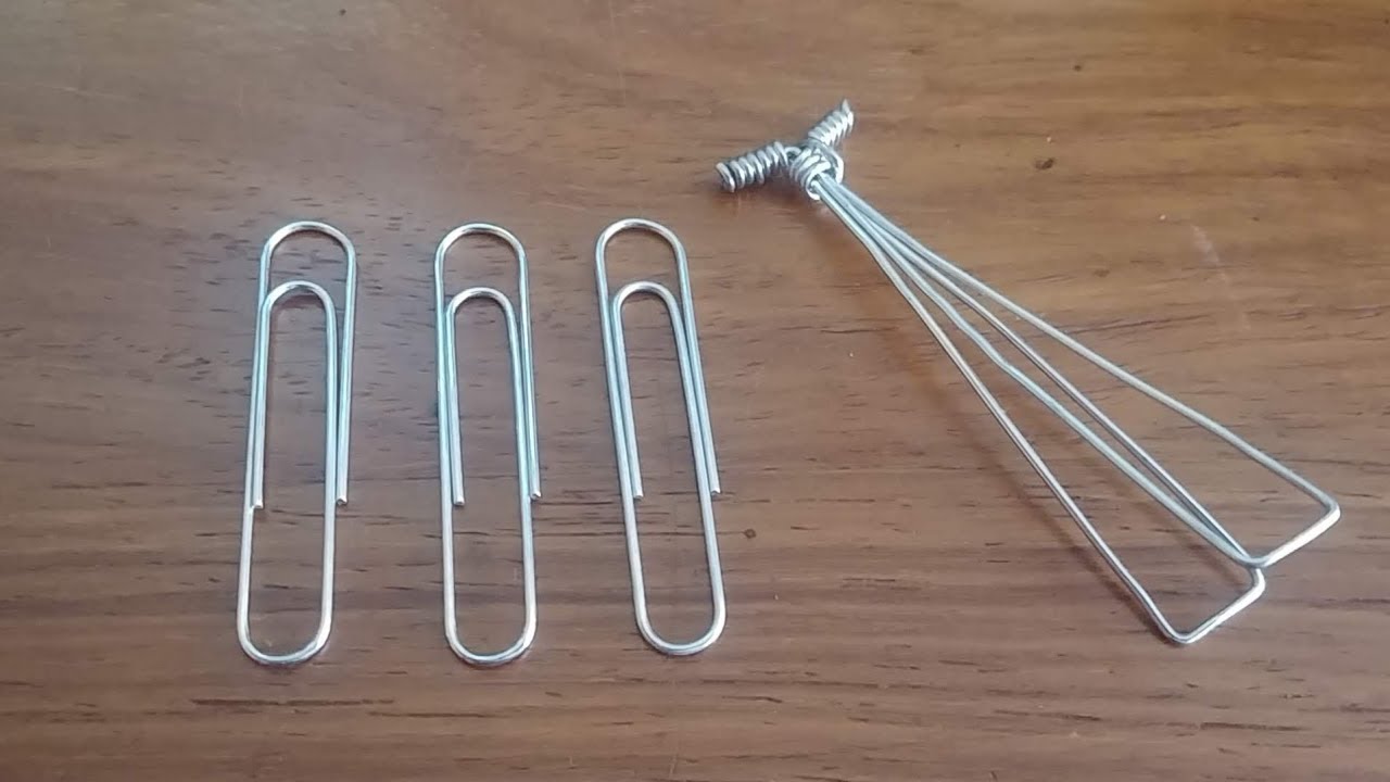 Paper clip keycap puller