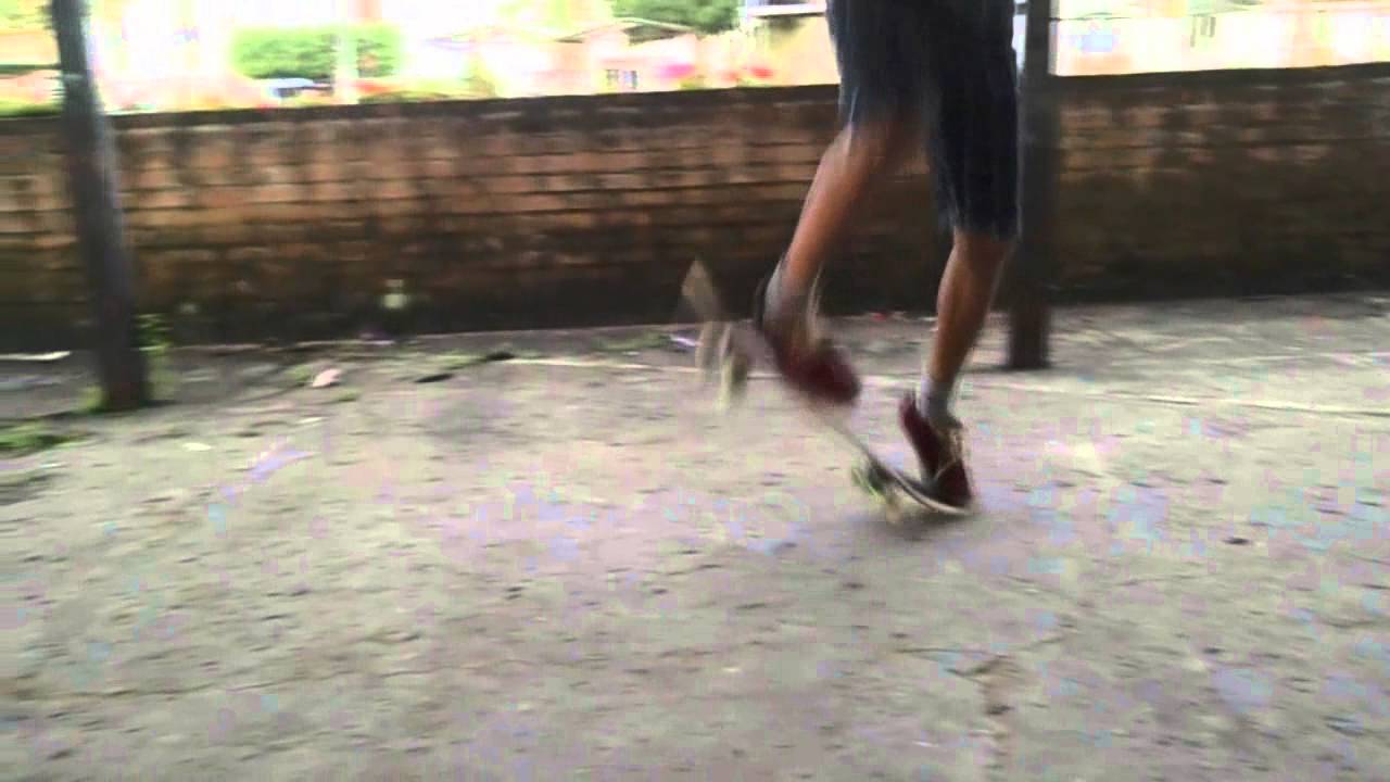 Skate V&iacute;cio Apresenta: Romualdo Seixas