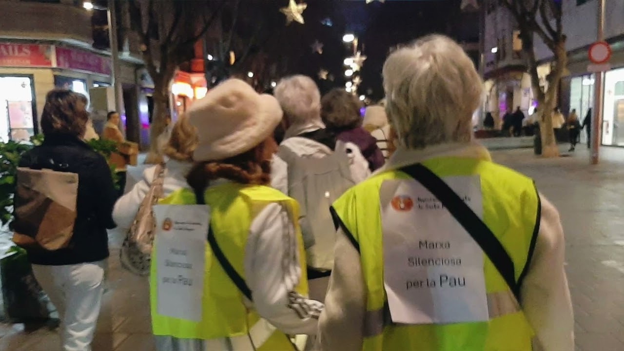 Marxa silenciosa per la Pau, al carrer Blanquerna