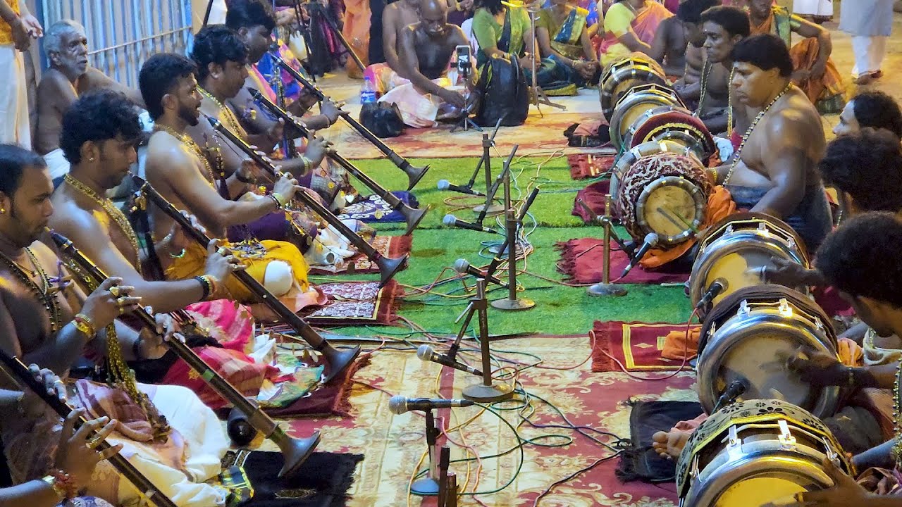 நேற்று இரவு - வாசிப்பால் அதிர்ந்தது வடக்கு வீதி-T.உதயசங்கர் குழுவினர் - Jaffna,srilanka.