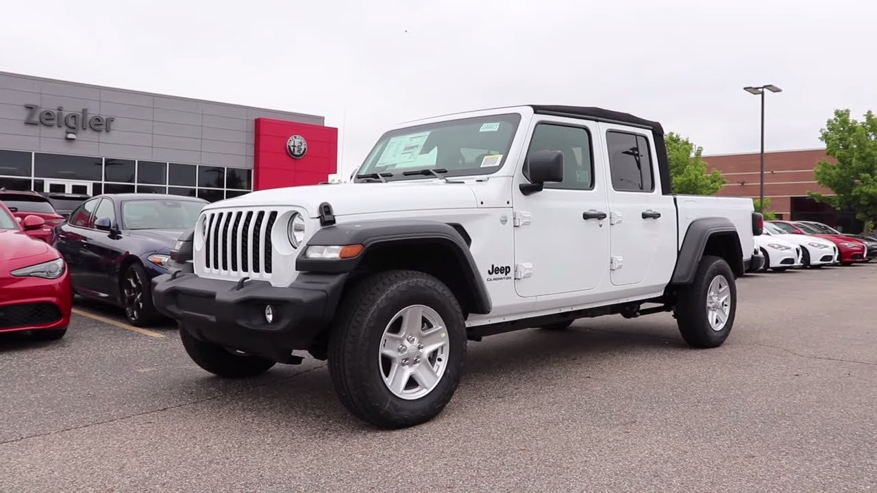 2020 Jeep Gladiator Sport