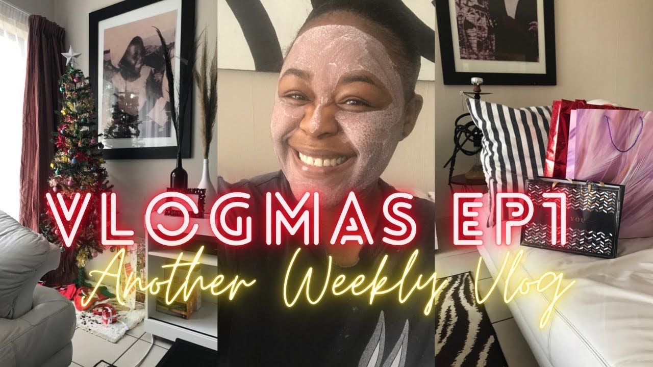 VLOGMAS EP 1 | Weekly Vlog | Putting up my Christmas tree | Housewarming | Netflix & Chilling