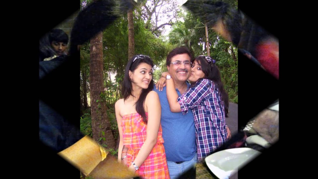 Actress Kriti Sanon with her family, rare and unseen video