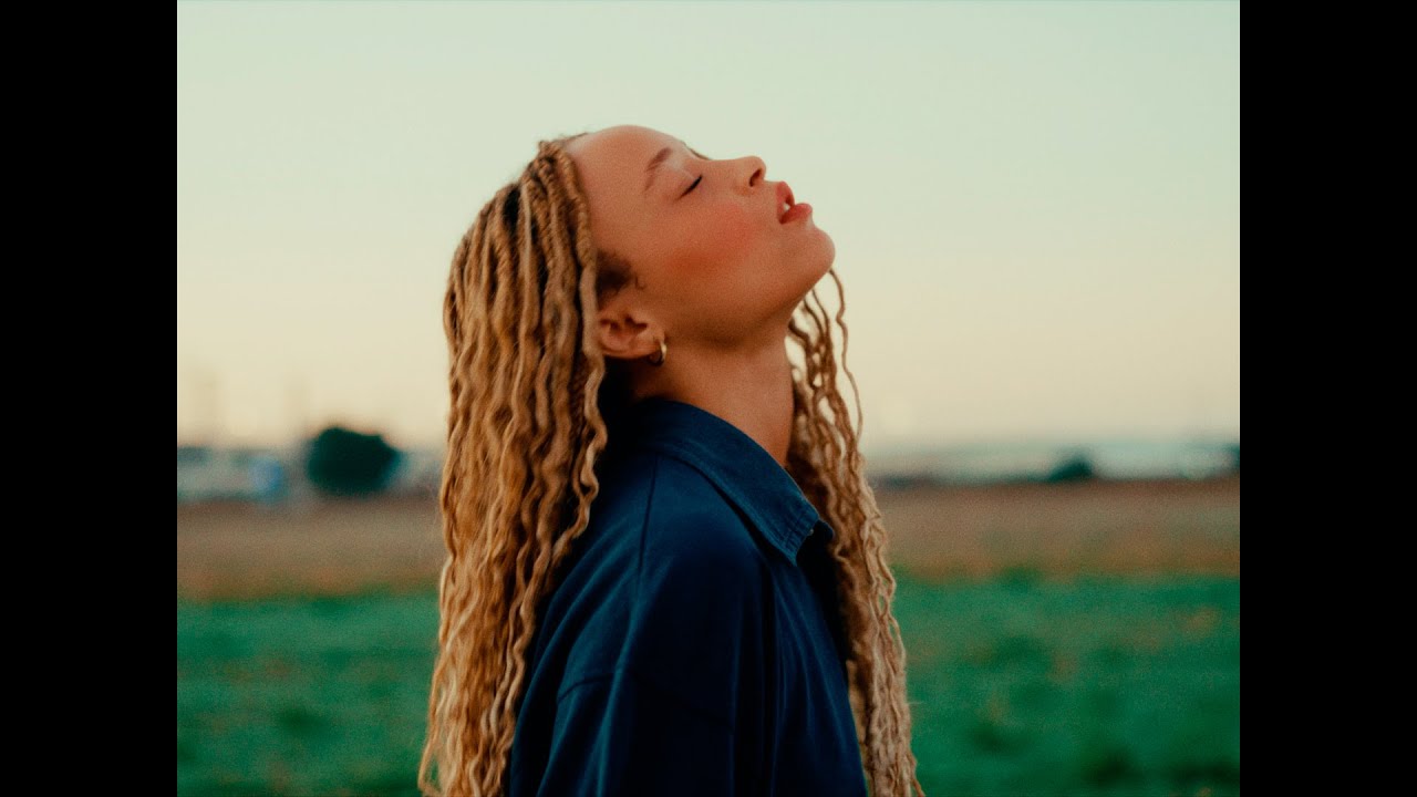 al&eacute;xia - do you feel me too? ft. Dinis Mota (Official Music Video)