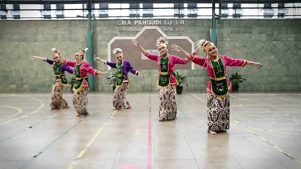 TARI SUKARIA - SMA Pangudi Luhur Yogyakarta