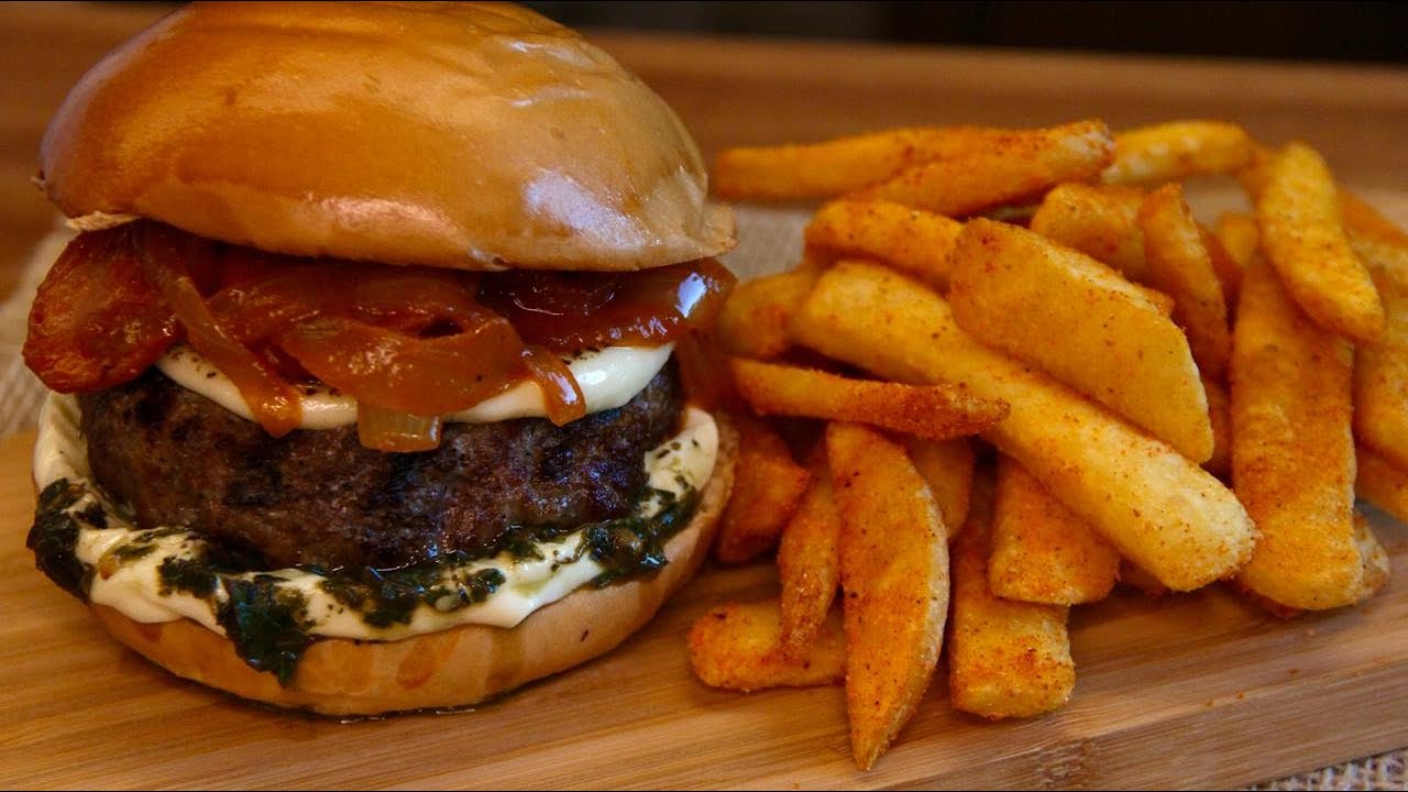 Receita Magn&iacute;fico Burguer - Cazolla